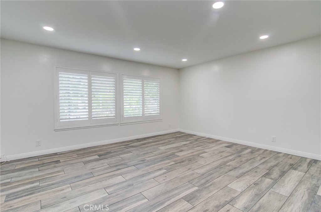 21711 Lake Vista Drive