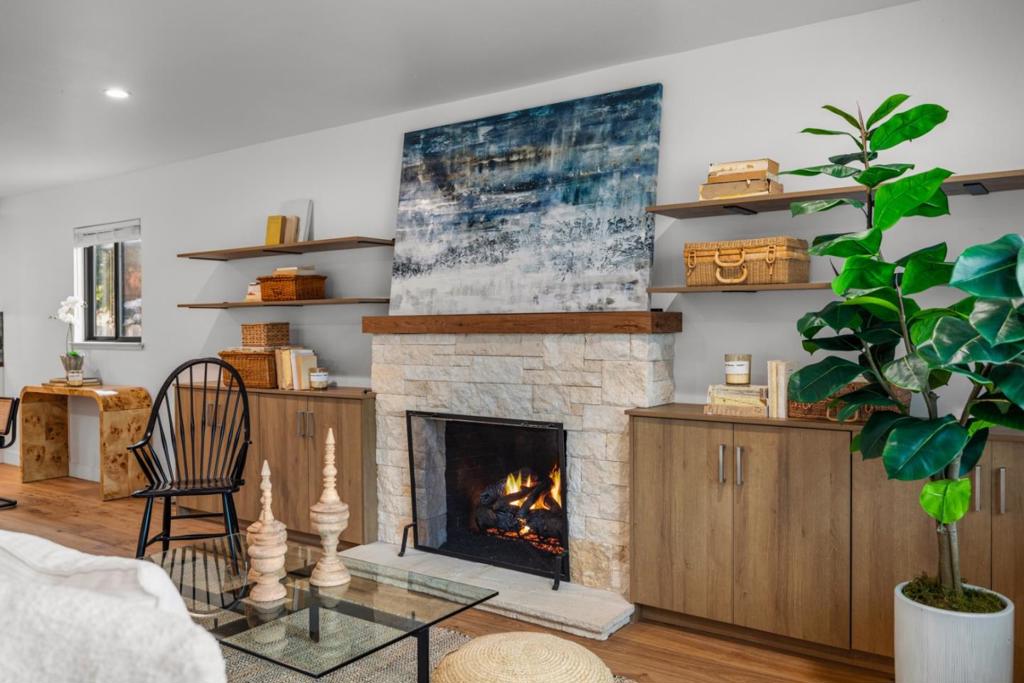 1209 Funston Avenue