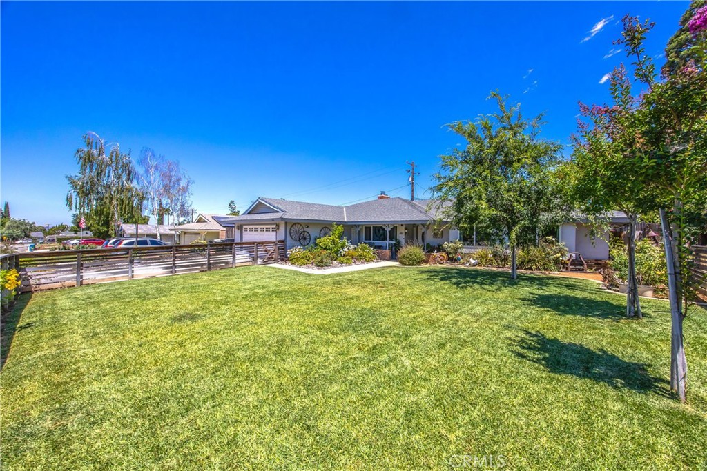 384 Sandalwood Drive