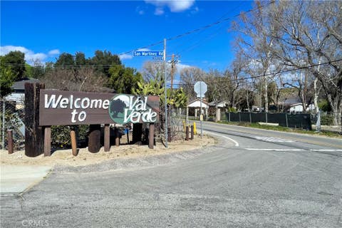 Photo of 0 Loma Verde Mountain way, Val Verde, CA 91384 (MLS # SR26156841)