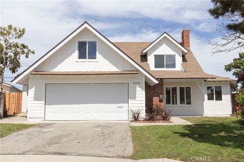 Photo of 23502 Kinard Ave, Carson, CA 90745 (MLS # SB26072469)