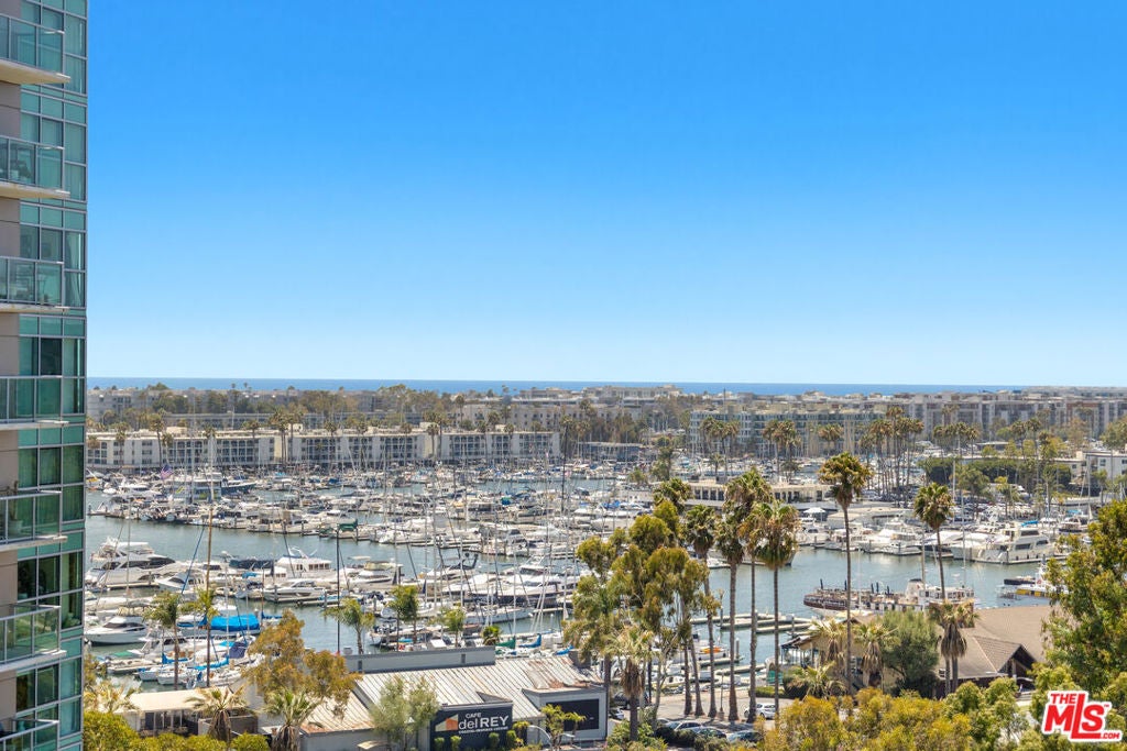 13700 MARINA POINTE Drive