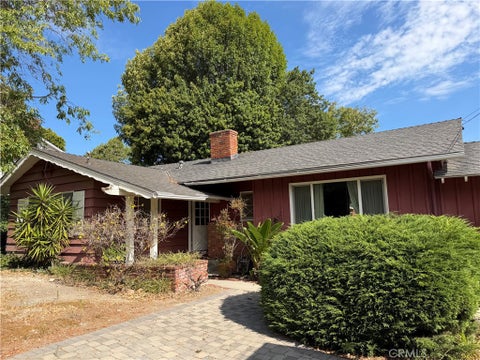 Photo of 2211 Estribo Drive, Rolling Hills Estates, CA 90274 (MLS # OC26178812)
