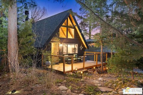 Photo of 55055 John Muir Road, Idyllwild, CA 92549 (MLS # 26667767PS)