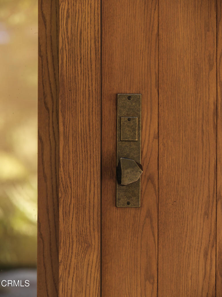 Properties 3 1116 Flintridge Avenue