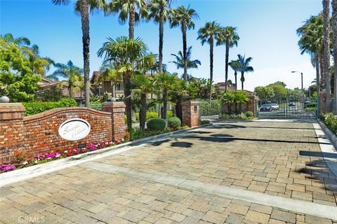 7825 Seaglen Drive Huntington Beach CA 92648