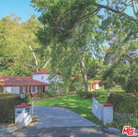 Romantic Spanish Revival Estate in Prime Lower Bel-Air located one block away from the famed Hotel Bel-Air. Romantic & Enchanting park like grounds on over 1.2 acres. Former celebrity owned estate by legendary Actress Lupita Tovar and Hollywood Agent /Producer Paul Kohner. If the "Walls Could Talk"… This property was host to a multitude of Hollywood events with the likes of Greta Garbo, Buster Keaton, Gene Autry, Gary Cooper, Ingmar Bergman, Charles Bronson, John Huston and so many more. Charming yet elegant Spanish Estate sits upon the most prime real estate lower Bel-Air has to offer. Majority flat lot zoned for both a main house and guest house with room for tennis court or anything one could dream. Privacy, security and seclusion abound! Owner-user restoration/remodel project or investor-developer with enormous upside potential - this property is ready for it's next legendary ownership.
