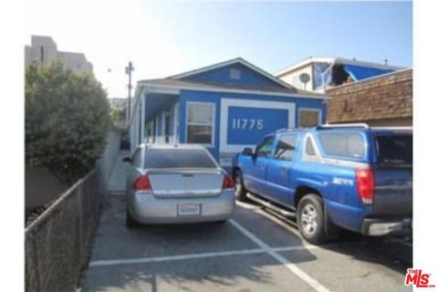 Photo of 11775 Culver Boulevard, Los Angeles, CA 90066 (MLS # 26658767)
