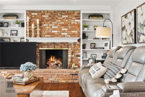 Tiny photo for 6421 Mount Hood, Bakersfield, CA 93309 (MLS # SR26047337)