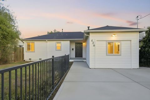 426 Gramercy Pl Oakland CA 94603