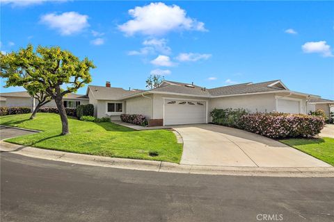 Photo of 3326 Paseo Halcon, San Clemente, CA 92672 (MLS # OC26027660)