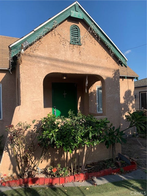 Photo of 208 S Hillcrest ST, La Habra, CA 90631 (MLS # OC26109476)
