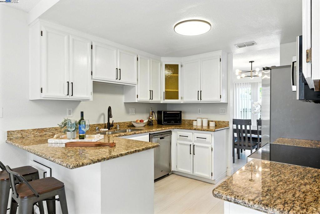 WILDWOOD AT VP - Residential