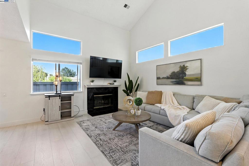 WILDWOOD AT VP - Residential