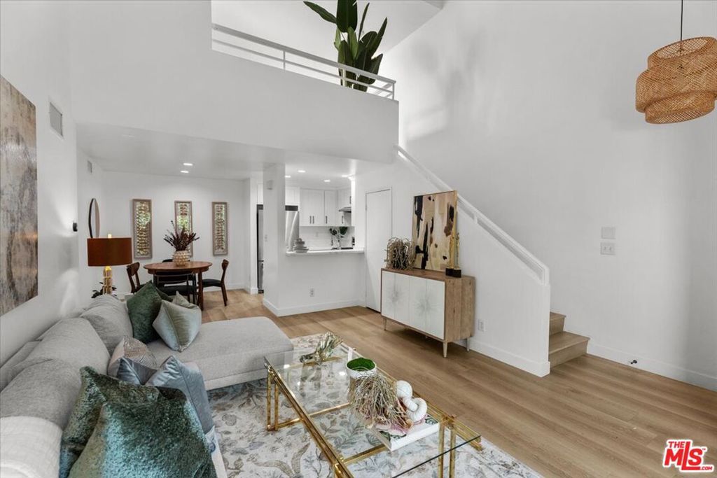 Photo of 432 E Spruce Avenue #85, Inglewood, CA 90301 (MLS # 25621219)