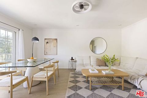 Photo of 1659 Franklin Street #6, Santa Monica, CA 90404 (MLS # 26666903)