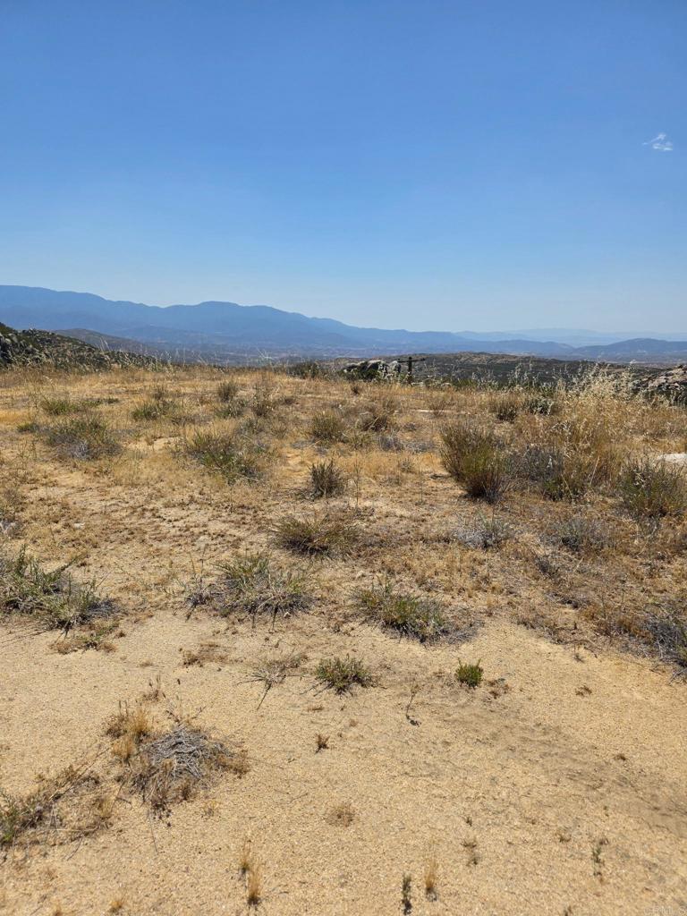789 Crazy Horse Canyon Drive