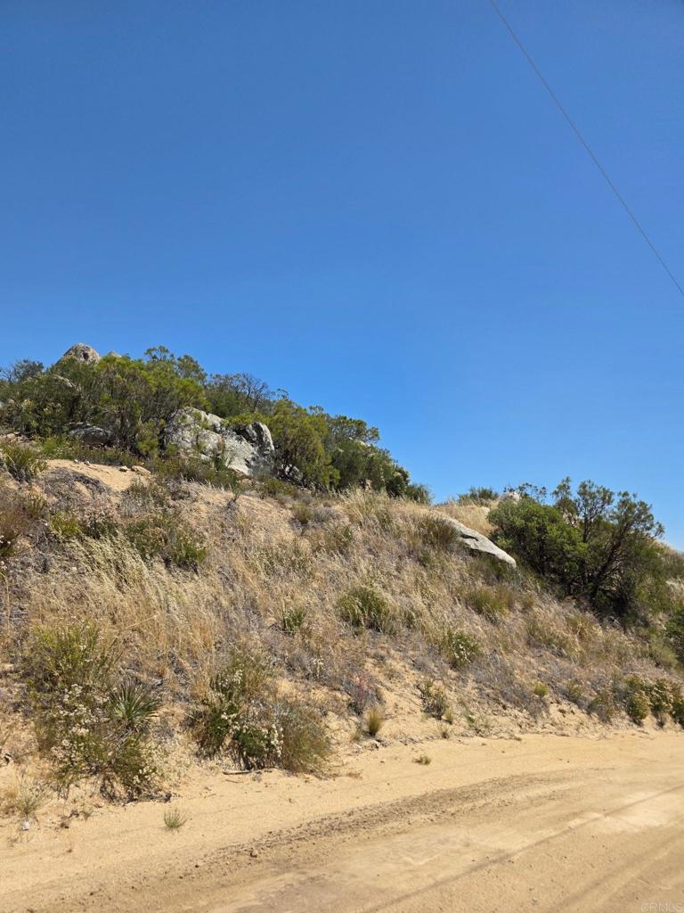 789 Crazy Horse Canyon Drive