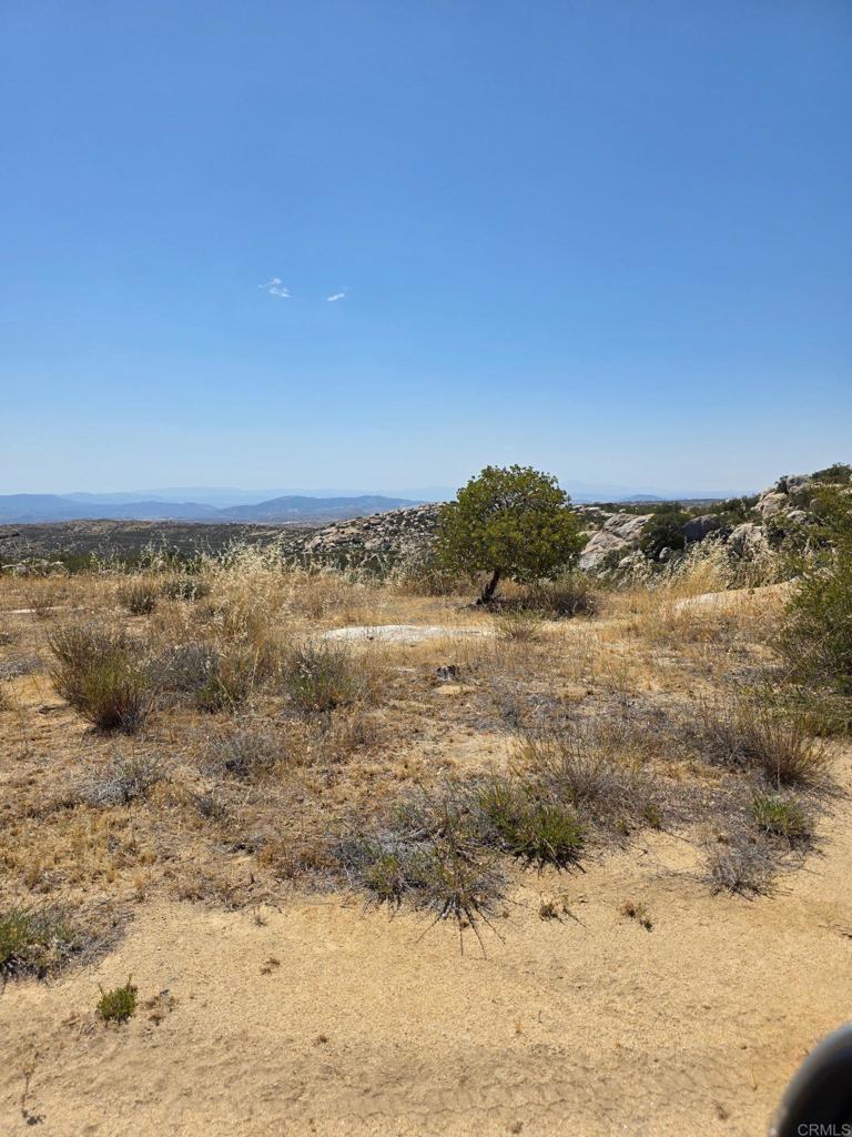 789 Crazy Horse Canyon Drive
