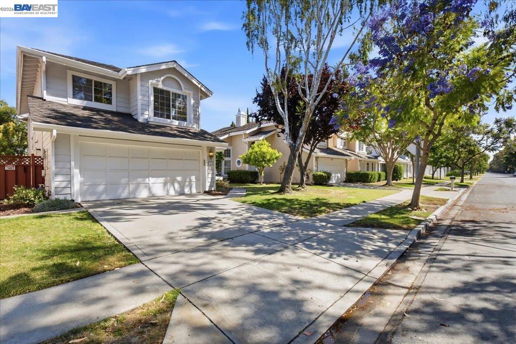 5579 Ridgewood Dr