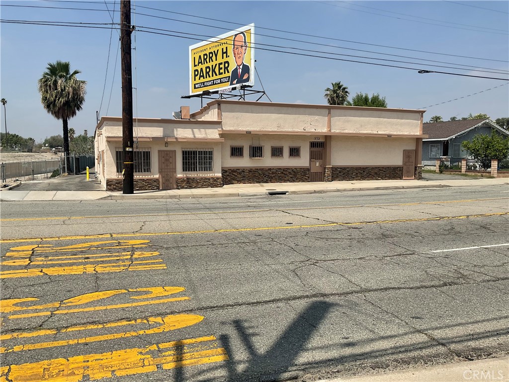 254 S Mount Vernon Avenue