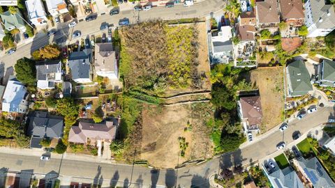 Photo of 3716 Delmont Ave Ave, Oakland, CA 94605 (MLS # 41115909) Photo of 3716 Delmont Ave Ave, Oakland, CA 94605 (MLS # 41115909)