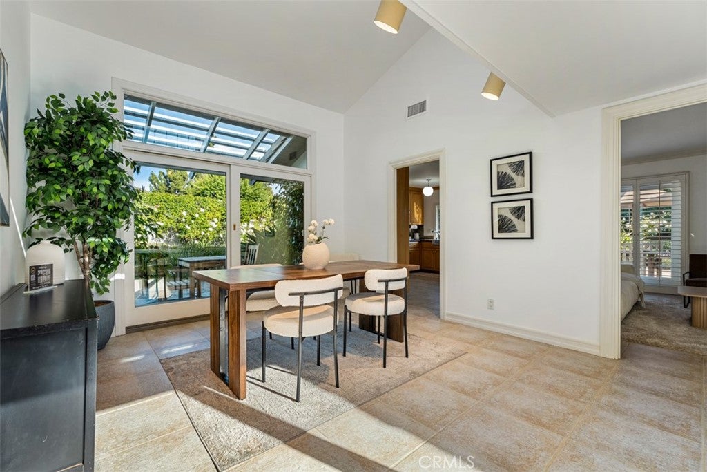 5372 Blinn Lane, Irvine CA 92603 - Photo 9