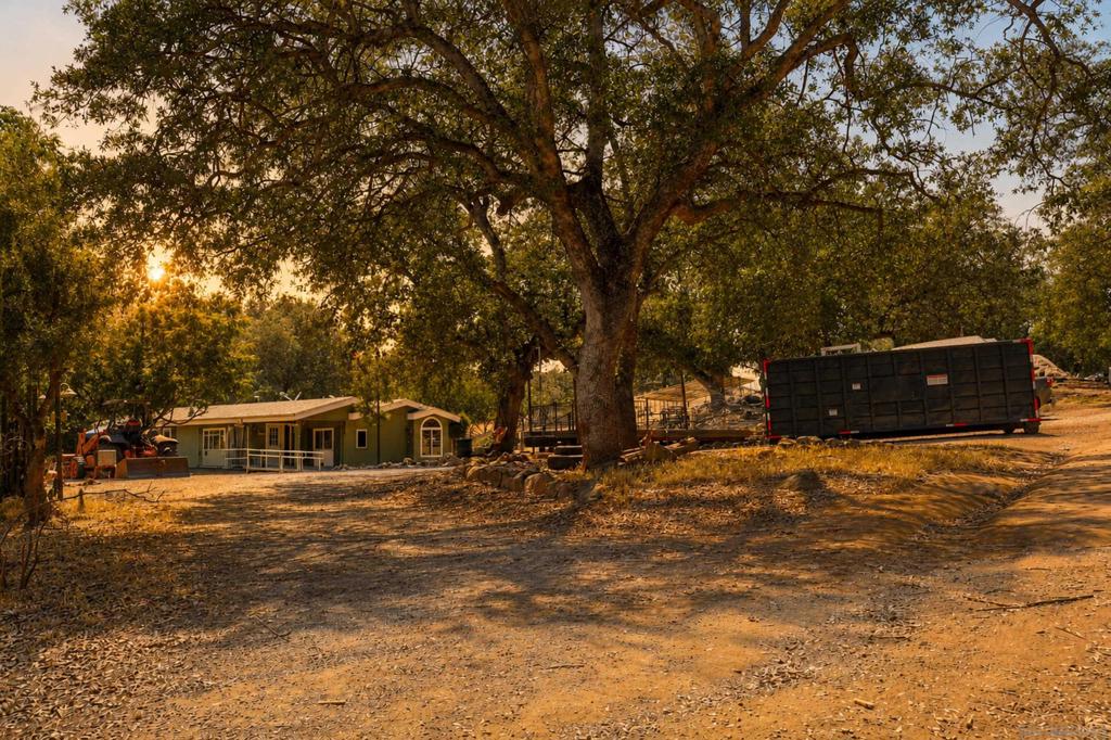 25218 Black Canyon Road