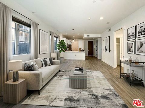 6001 CARLTON Way 101 Hollywood CA 90028