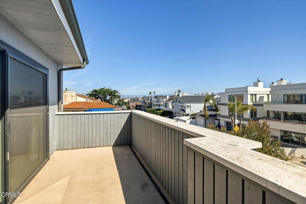 Oxnard, California, 93035, United States, 3 Bedrooms Bedrooms, ,4 BathroomsBathrooms,Residential,Active,2041521