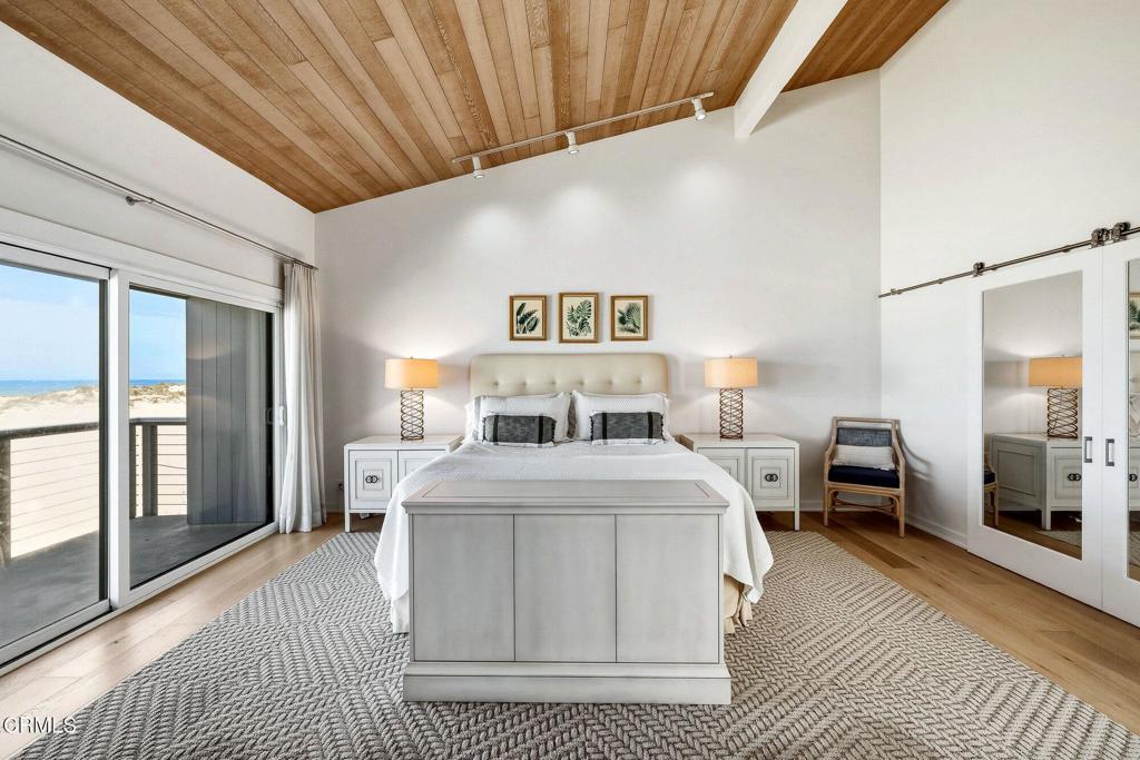 Oxnard, California, 93035, United States, 3 Bedrooms Bedrooms, ,4 BathroomsBathrooms,Residential,Active,2041521