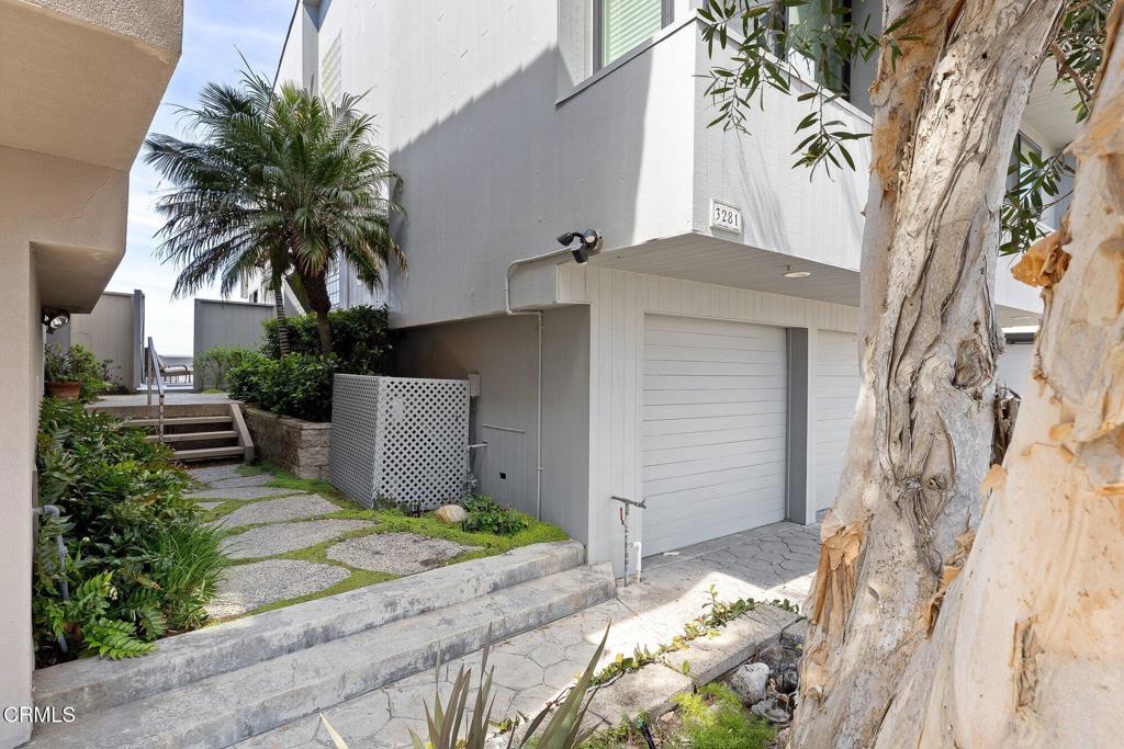 Oxnard, California, 93035, United States, 3 Bedrooms Bedrooms, ,4 BathroomsBathrooms,Residential,Active,2041521