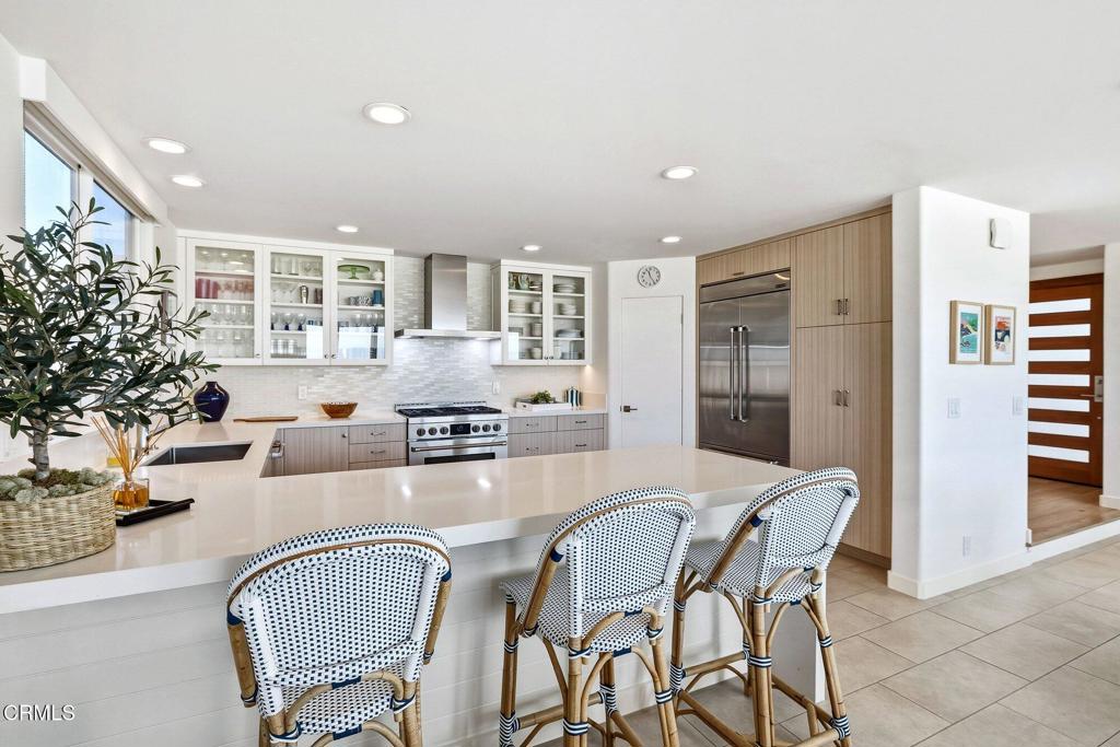 Oxnard, California, 93035, United States, 3 Bedrooms Bedrooms, ,4 BathroomsBathrooms,Residential,Active,2041521