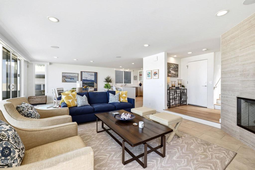Oxnard, California, 93035, United States, 3 Bedrooms Bedrooms, ,4 BathroomsBathrooms,Residential,Active,2041521