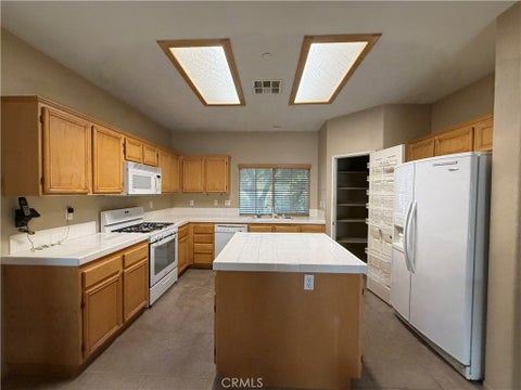 Tiny photo for 693 Mira Grande, Palm Springs, CA 92262 (MLS # DW26232742)