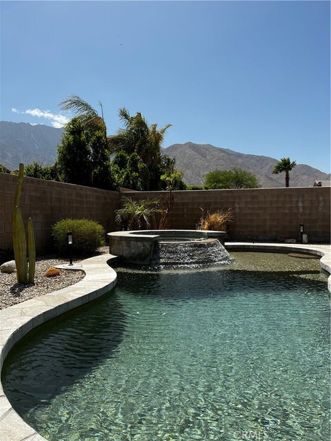 Tiny photo for 693 Mira Grande, Palm Springs, CA 92262 (MLS # DW26232742)