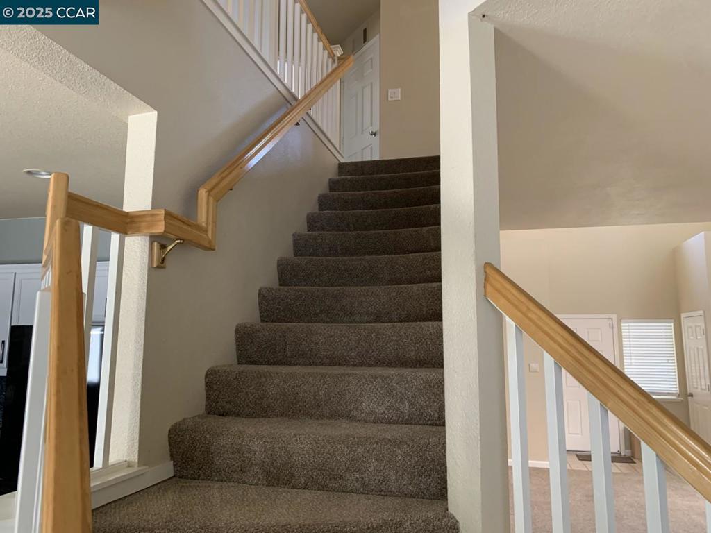 DISCOVERY  BAY - Residential