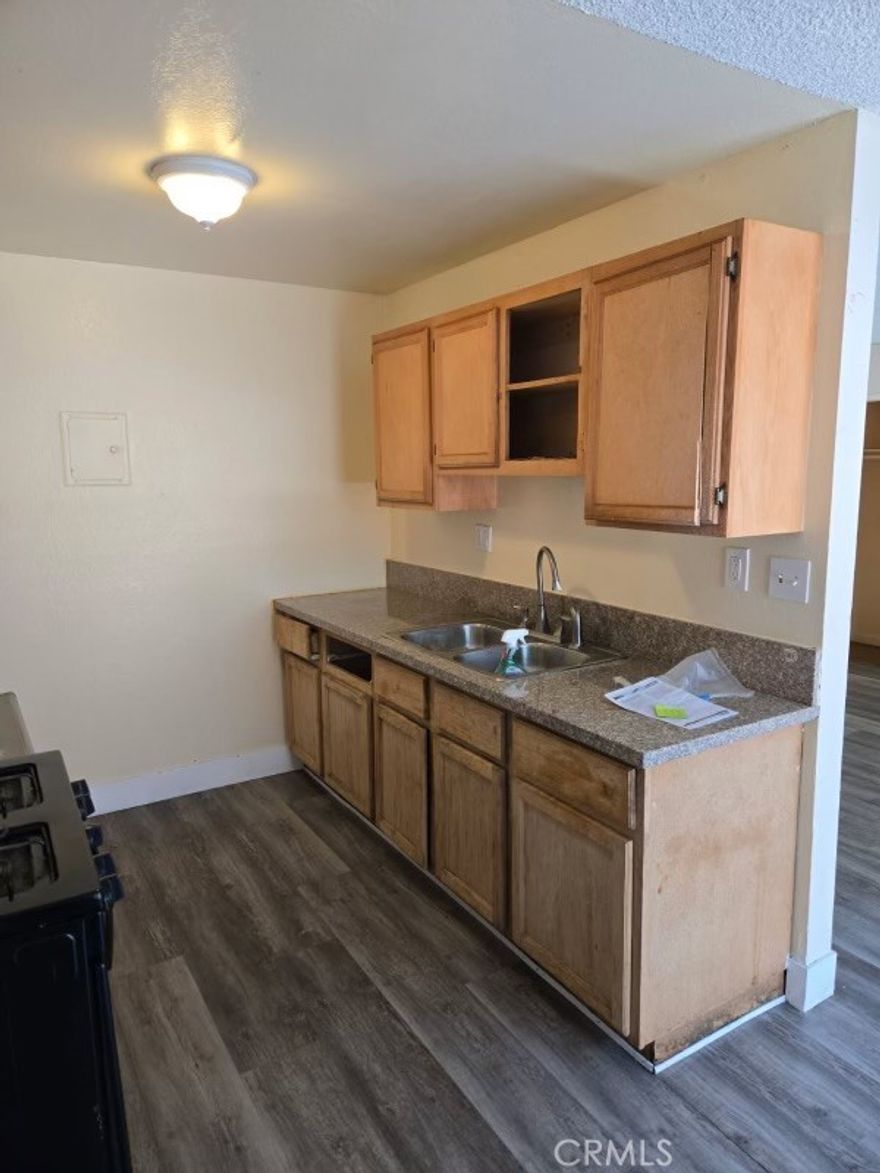 Opportunity to  fix & live in it or rent it out or flip it for a profit .Fixer Upper, priced for sale,$50k less than the market value, 2 beds 1 Bath, 2 parking spaces.