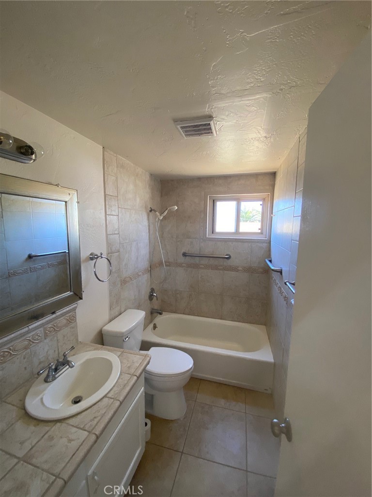 Leucadia - Residential Lease