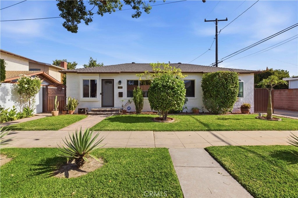 618 W 21st