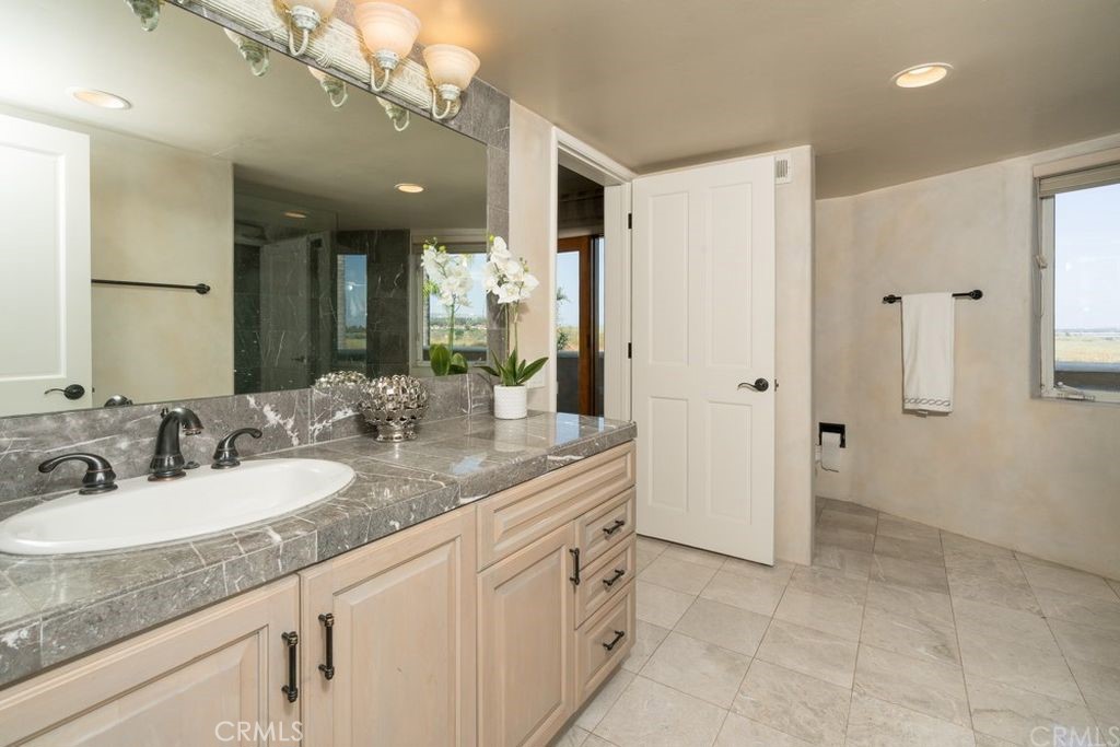 Newport Heights (NEWH) - Residential Lease