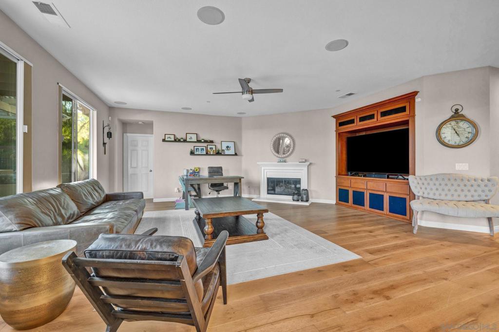 Southwest Escondido - Residential