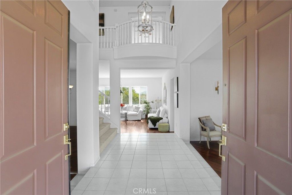 Photo of 24306 Via La Casa, Valencia, CA 91354 (MLS # GD26066237)