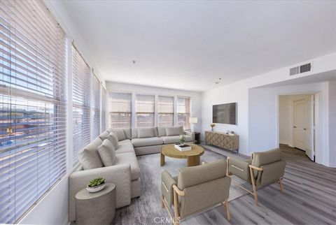 Photo of 360 W Avenue 26 Ave #419, Los Angeles, CA 90031 (MLS # SR26011243)