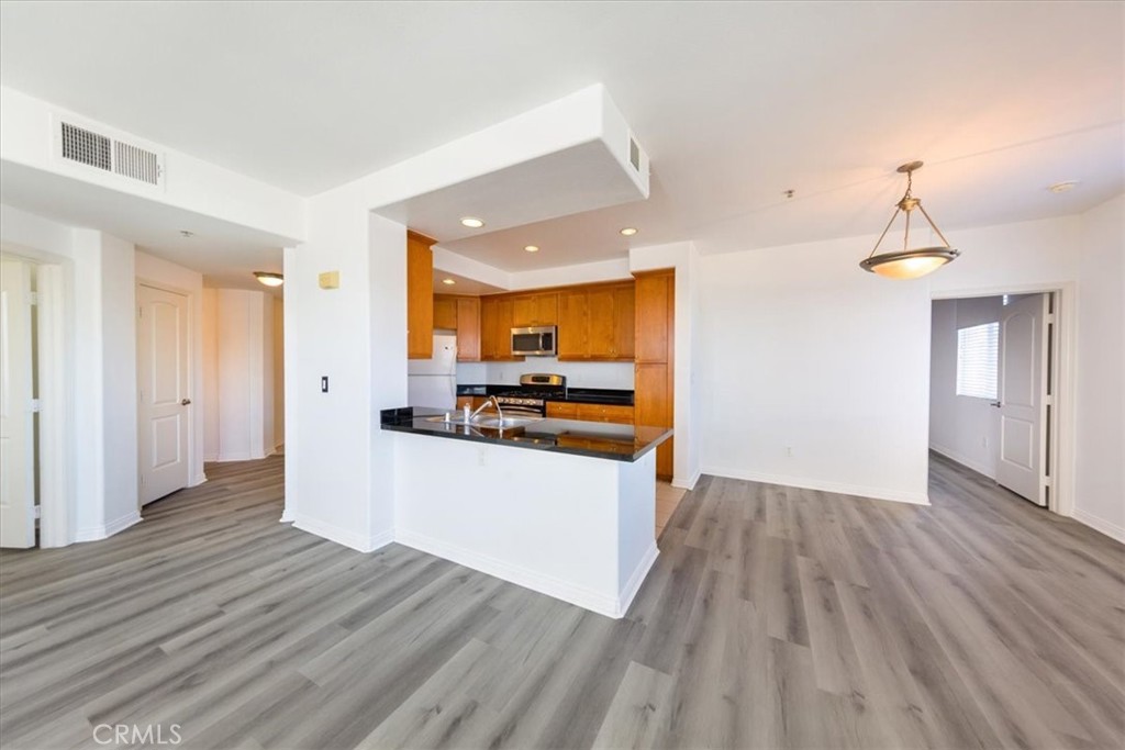 360 W Avenue 26 419