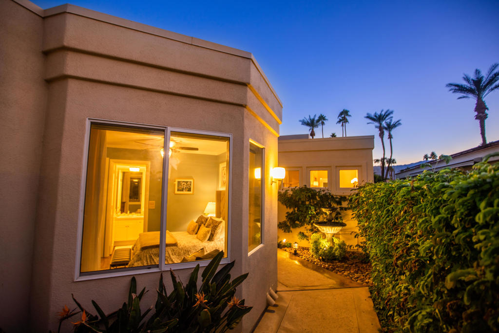 Desert Horizons C.C. - Residential Lease
