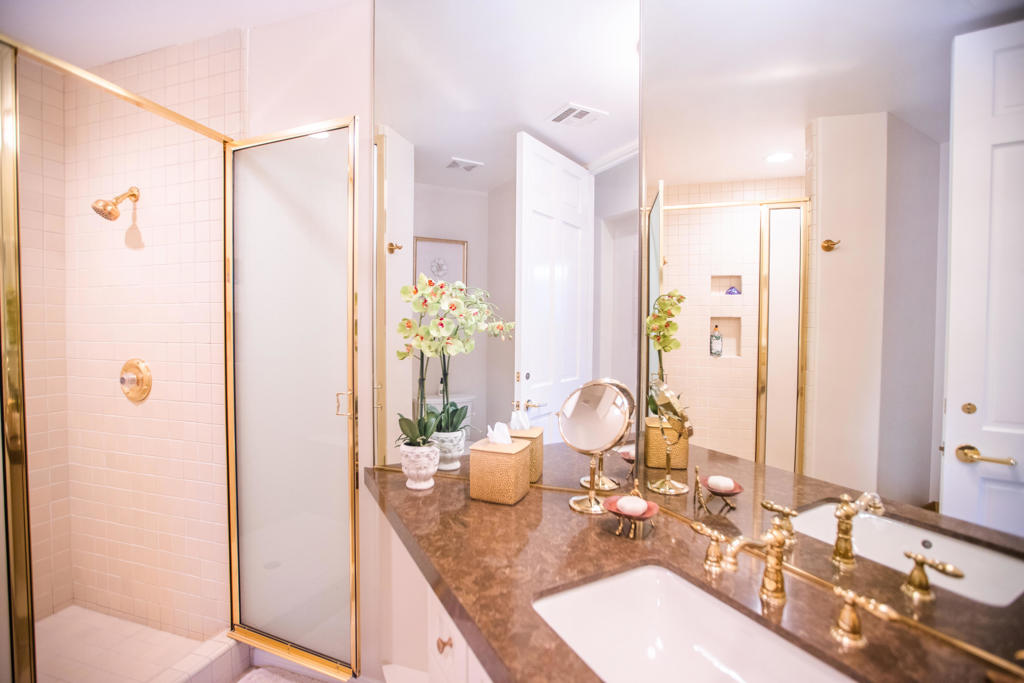 Desert Horizons C.C. - Residential Lease
