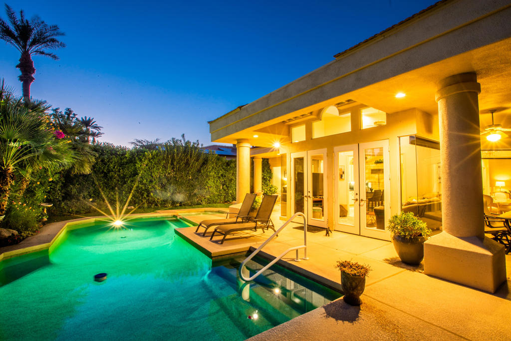 Desert Horizons C.C. - Residential Lease