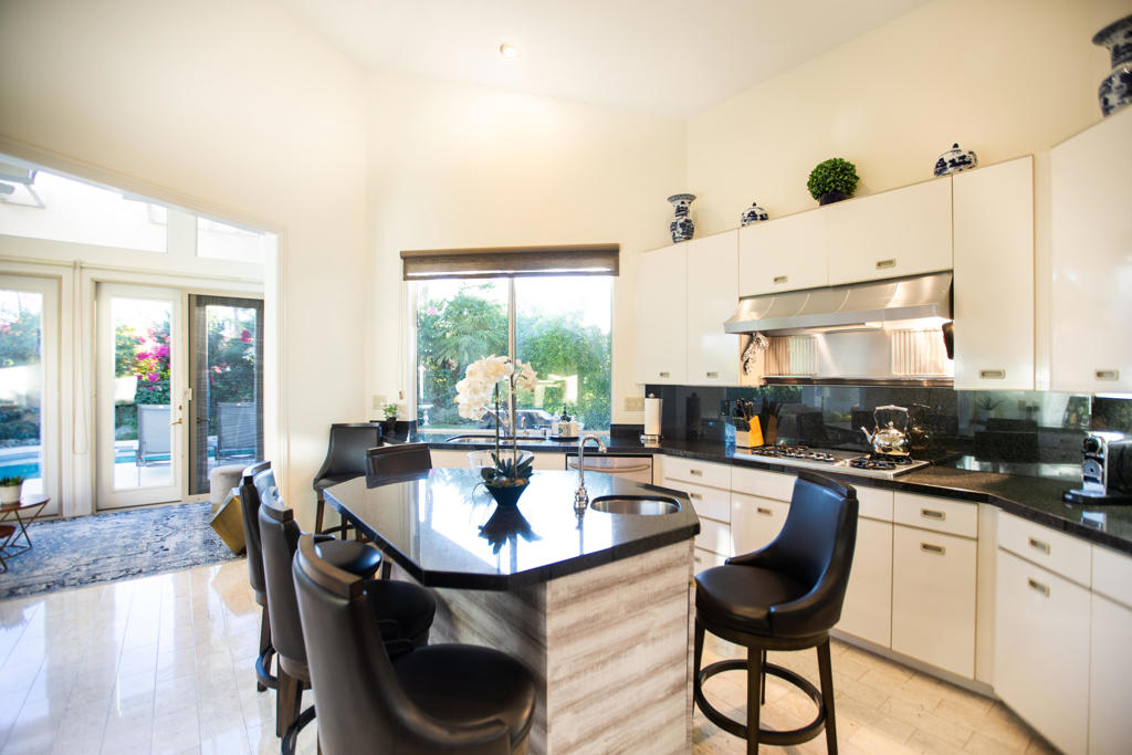 Desert Horizons C.C. - Residential Lease