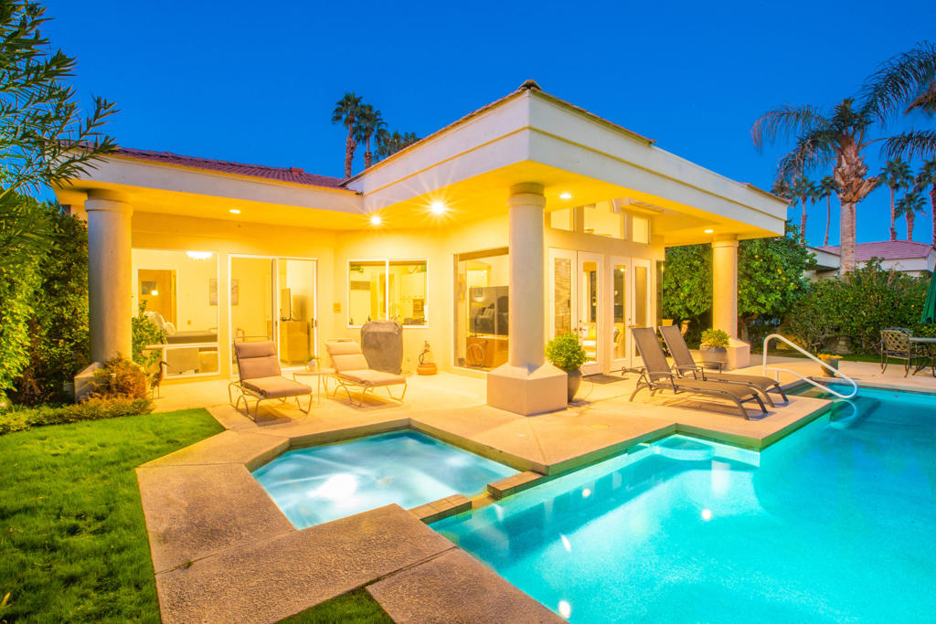 Desert Horizons C.C. - Residential Lease